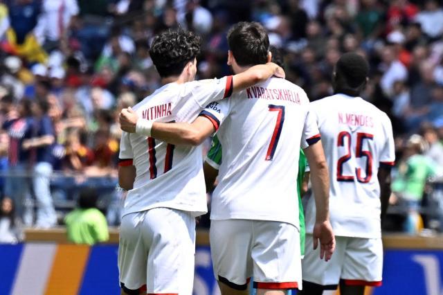 1750725201344035673.jpg 45-seattle-celebration.jpg