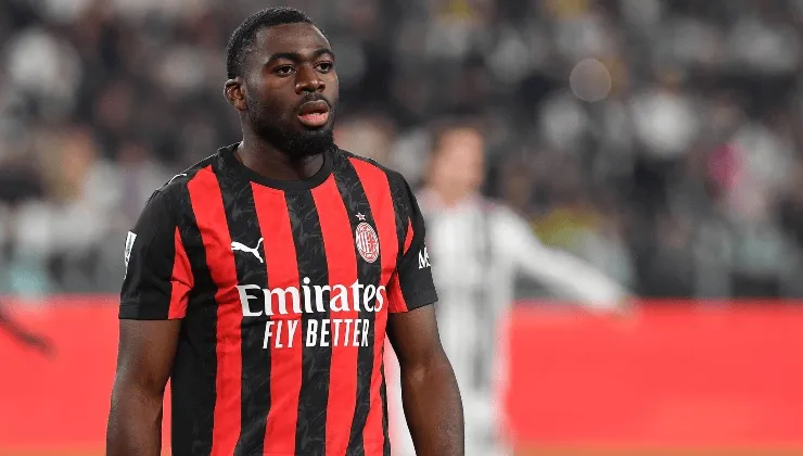 开云服务-迪马：费内巴切签贡多齐后，加拉塔萨雷有意从米兰签福法纳