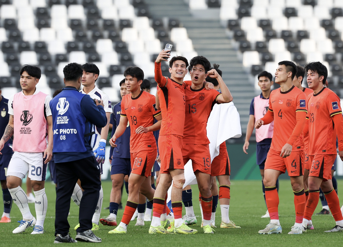 开云体育-5-3 3-2！亚洲足球变天：西亚豪强全出局 东亚或包4强 国足要加油