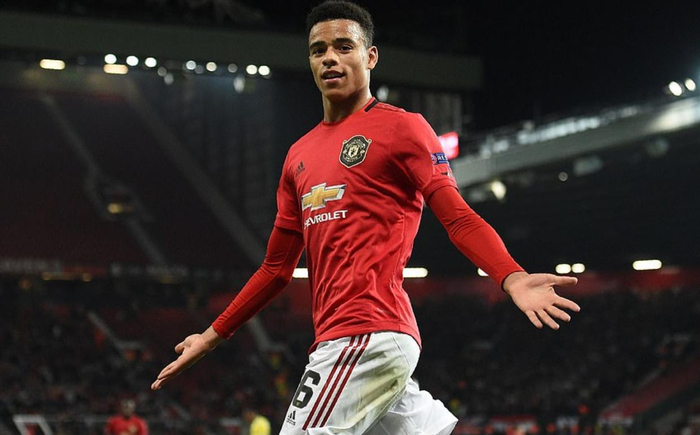 利物浦豪砸8700万镑求购争议前锋！59场37球，接班萨拉赫引发争议|格林伍德|马赛|转会|穆罕默德·萨拉赫|曼联_新浪体育_新浪新闻