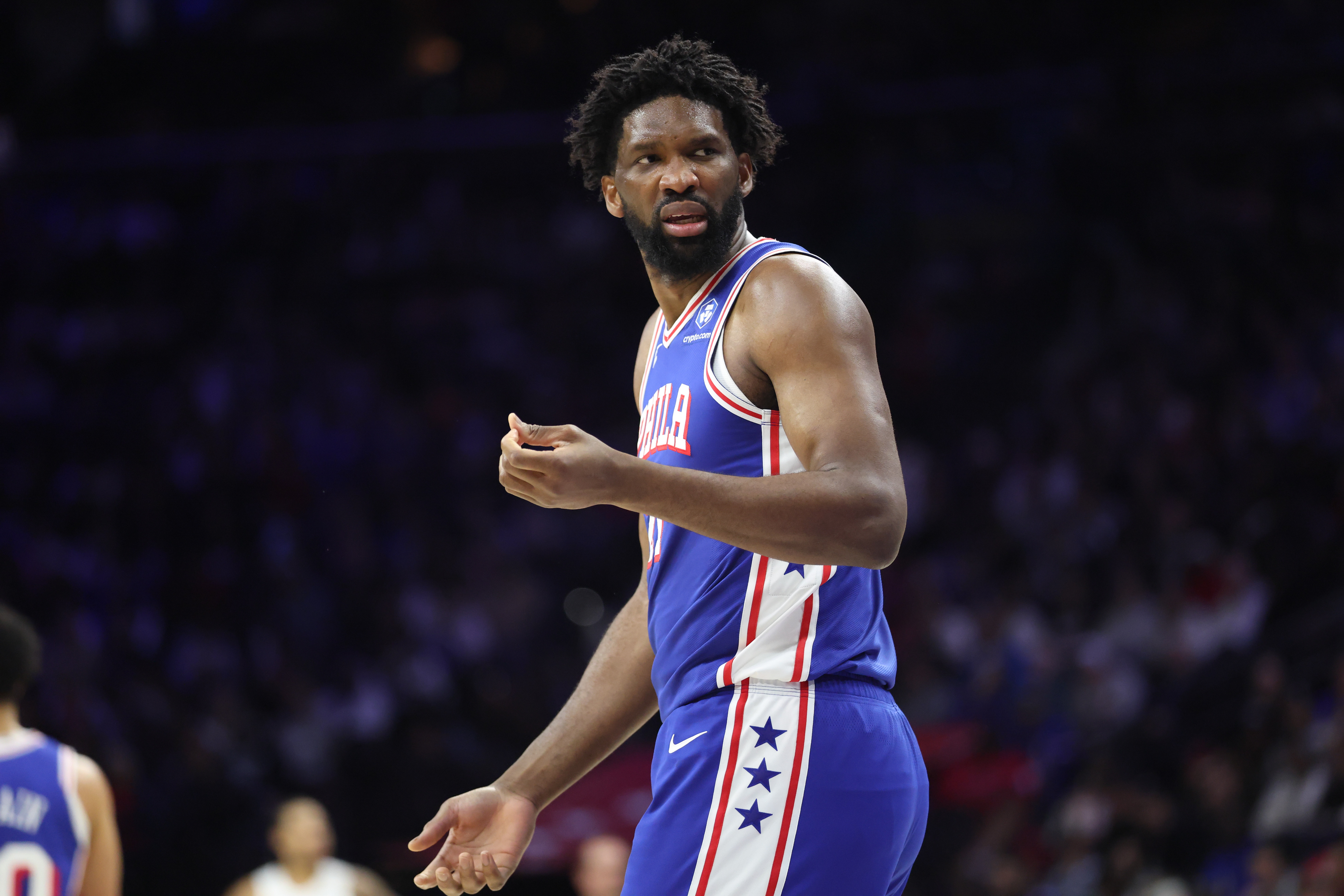 kaiyun-火箭助教：恩比德骗犯规太疯狂了 他现在只想着进攻&amp;要让申京突他