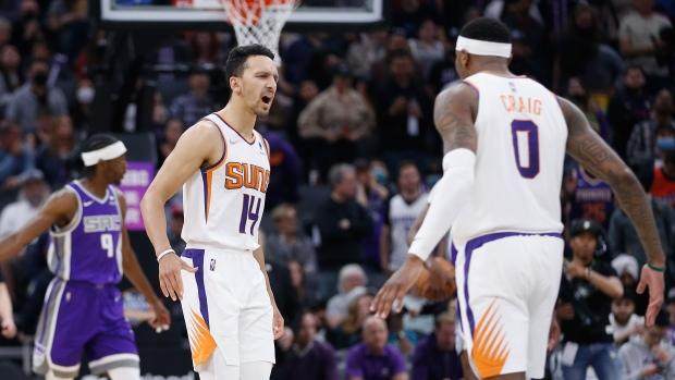 1647831853112002354.jpg landry-shamet.jpg