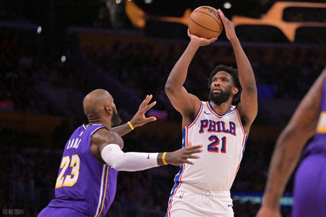 开云官方-东契奇伤退，湖人逆转76人，谁是赢球功臣？数据不说谎！里皇太强