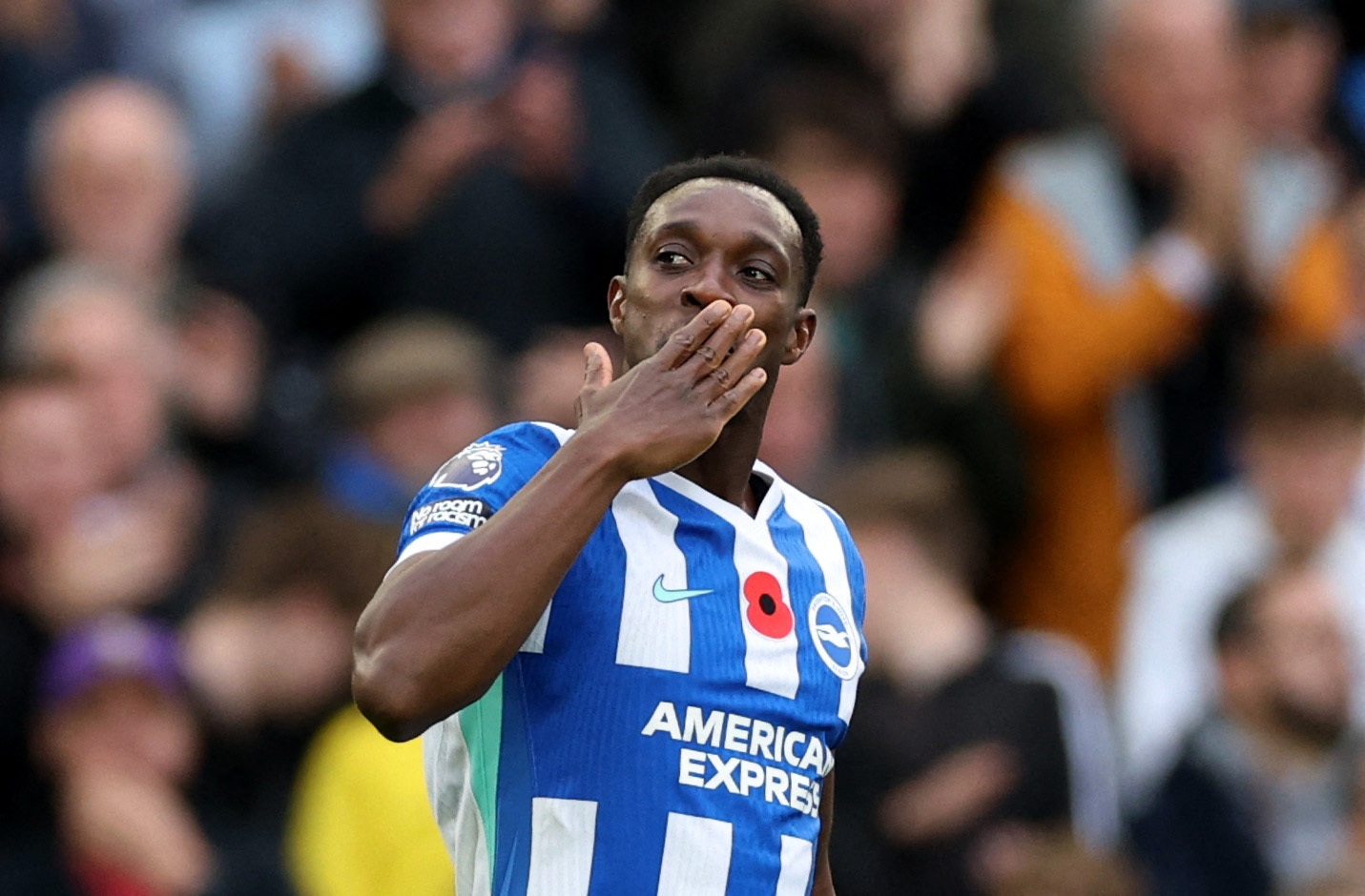 开云体育-BBC：35岁维尔贝克续约选项生效，与布莱顿新合同到2027年