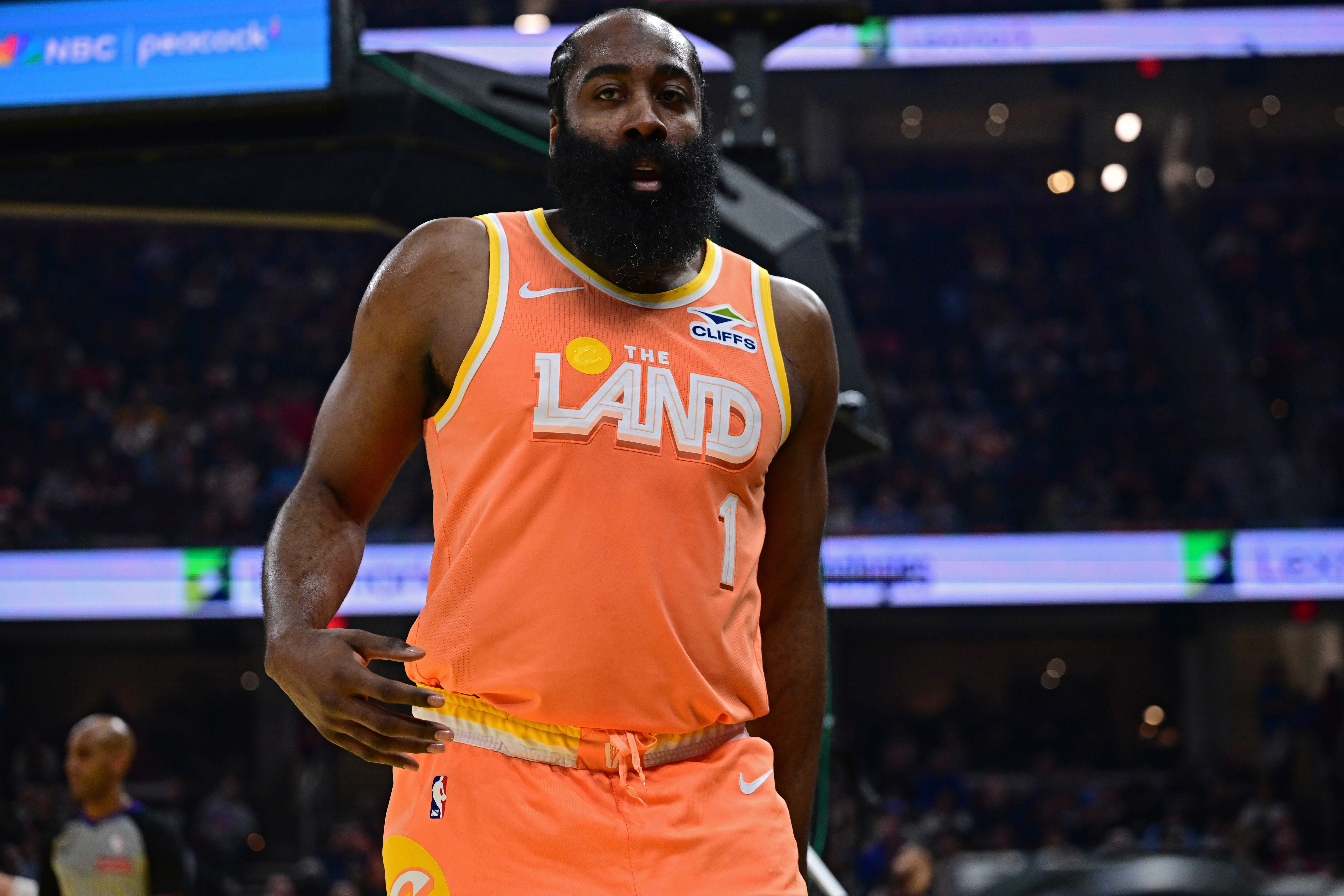 开云官方-追梦：哈登是最顶级的控卫之一 乔科韦等二号位不会场均送11助！