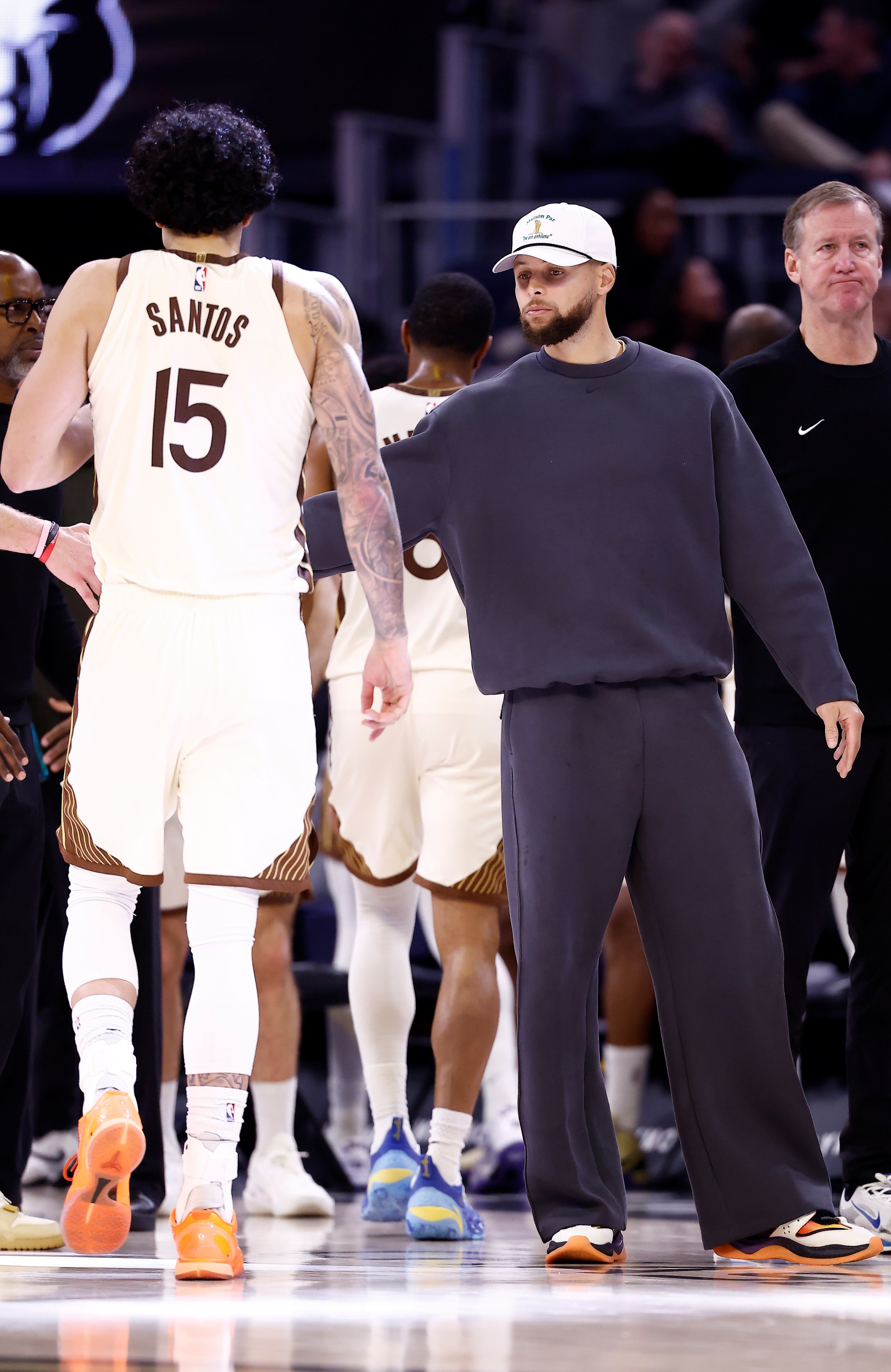 开云服务-23-24赛季至今勇士球员30+场数榜：库里63场断档第1 巴特勒6场第2